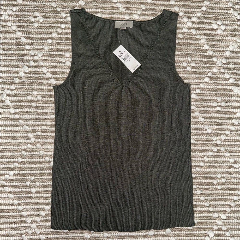 Loft Ribbed V-neck Sleeveless Sweater Top
